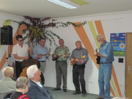 Tradicionalno srečanje starejših občanov starih 70 in več let 2015 13